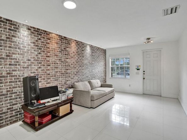 12931 SW 134th Ter, Miami FL 33186