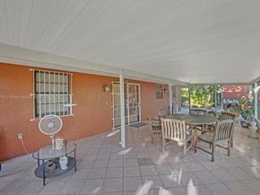 1798 SW 4th St, Homestead FL 33030