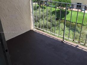 9375 Fontainebleau Blvd L423, Miami FL 33172