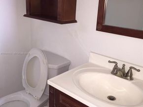 9375 Fontainebleau Blvd L423, Miami FL 33172