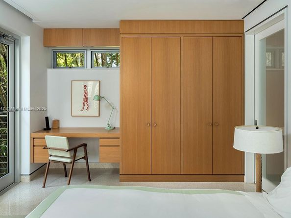 3585 Anchorage Way, Miami FL 33133