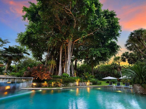 3585 Anchorage Way, Miami FL 33133