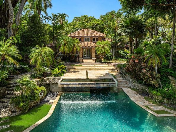 3585 Anchorage Way, Miami FL 33133