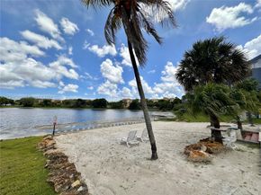 9367 Fontainebleau Blvd G115, Miami FL 33172