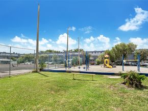 9367 Fontainebleau Blvd G115, Miami FL 33172