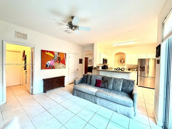 11010 NW 87th St, Doral FL 33178
