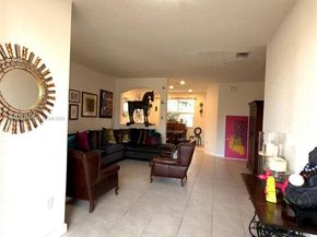 11010 NW 87th St, Doral FL 33178