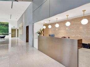 650 NE 32nd St BH6, Miami FL 33137