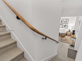 650 NE 32nd St BH6, Miami FL 33137