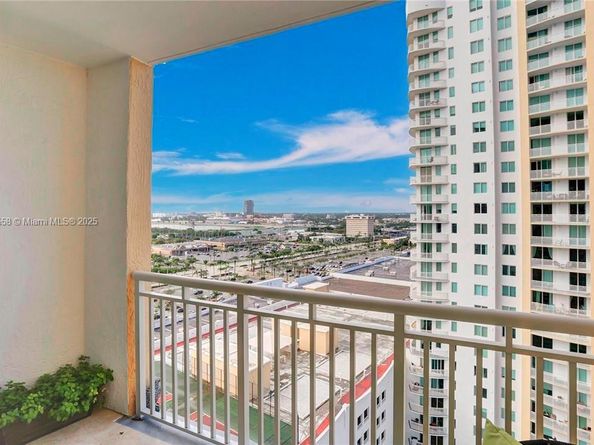 1755 E Hallandale Beach Blvd 1608E, Hallandale Beach FL 33009