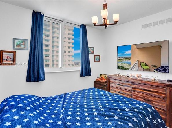 1755 E Hallandale Beach Blvd 1608E, Hallandale Beach FL 33009