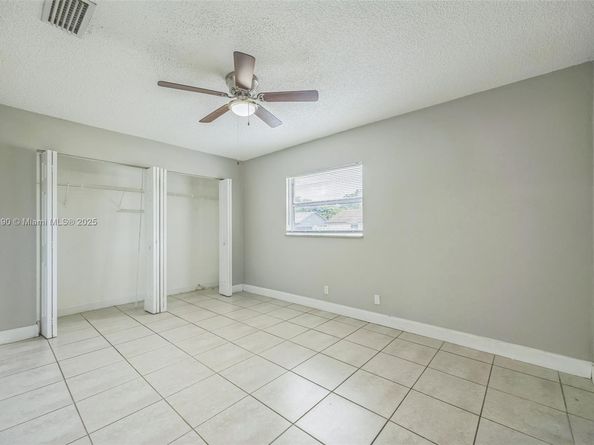8051 NW 47th Ct, Lauderhill FL 33351