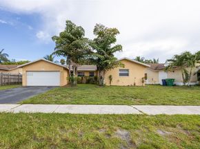 8051 NW 47th Ct, Lauderhill FL 33351