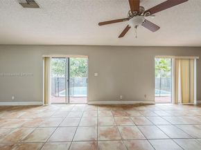 8051 NW 47th Ct, Lauderhill FL 33351