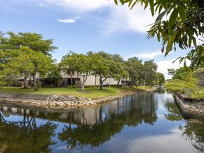 8051 NW 47th Ct, Lauderhill FL 33351