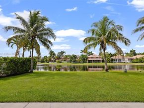 1249 Chenille Cir, Weston FL 33327