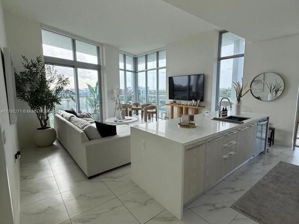 2000 Metropica Way 603, Sunrise FL 33323