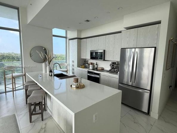 2000 Metropica Way 603, Sunrise FL 33323