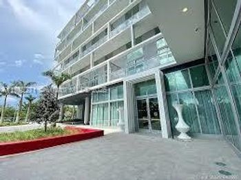 2000 Metropica Way