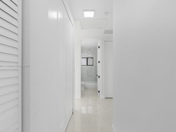 1520 NW 29th Ave, Miami FL 33125