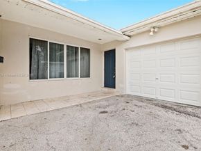 3813 S Lake Ter, Miramar FL 33023