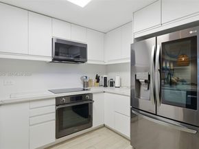 2301 Collins Ave 329, Miami Beach FL 33139