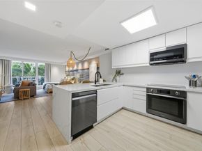 2301 Collins Ave 329, Miami Beach FL 33139