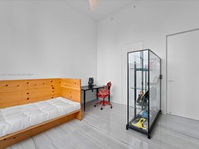 2811 S Bayshore Dr 4C, Miami FL 33133