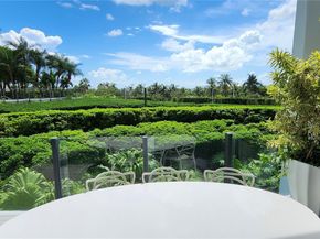 2811 S Bayshore Dr 4C, Miami FL 33133