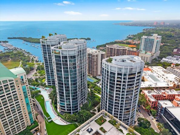 2811 S Bayshore Dr 4C, Miami FL 33133