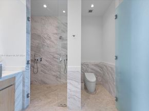 2811 S Bayshore Dr 4C, Miami FL 33133