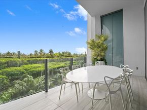 2811 S Bayshore Dr 4C, Miami FL 33133