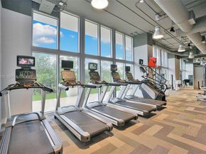 16385 NE Biscayne Blvd 1601+2 Parkings, North Miami Beach FL 33160