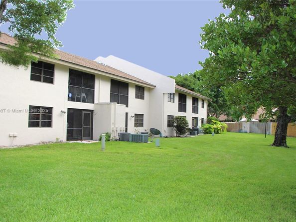 2720 S Oakland Forest Dr 1208, Oakland Park FL 33309