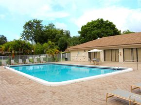 2720 S Oakland Forest Dr 1208, Oakland Park FL 33309