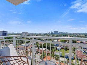 3000 Coral Way 1114, Miami FL 33145