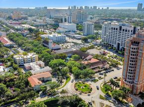 600 Coral Way 5, Coral Gables FL 33134