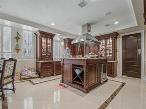 600 Coral Way 5, Coral Gables FL 33134