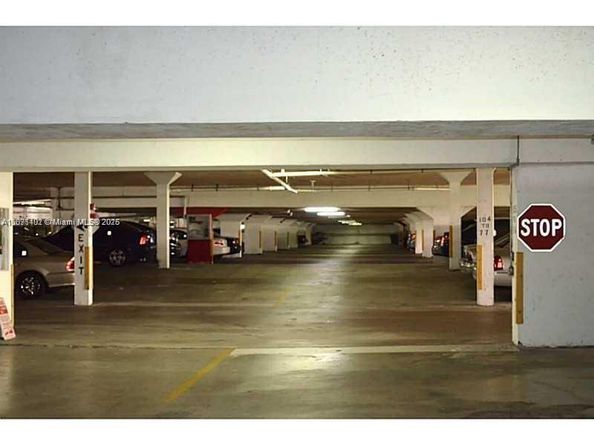1865 S Ocean Dr 10D, Hallandale Beach FL 33009