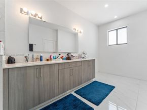 22610 SW 129th Ave, Miami FL 33170