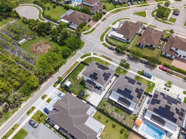 22610 SW 129th Ave, Miami FL 33170