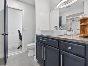 2360 Bayberry Dr 2360, Pembroke Pines FL 33024