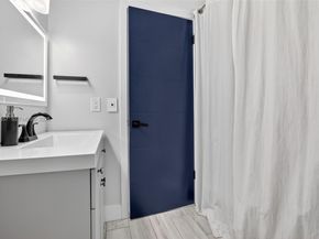 2360 Bayberry Dr 2360, Pembroke Pines FL 33024