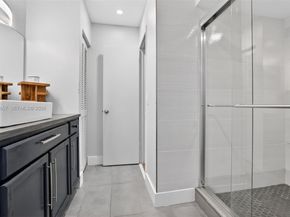 2360 Bayberry Dr 2360, Pembroke Pines FL 33024