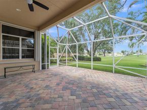 2468 Bay Isle Ct, Weston FL 33327