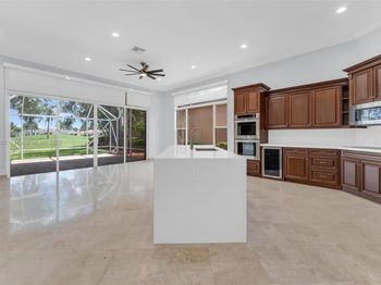 2468 Bay Isle Ct