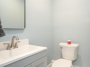 2230 SW 60th Ct, Miami FL 33155
