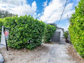 2230 SW 60th Ct, Miami FL 33155