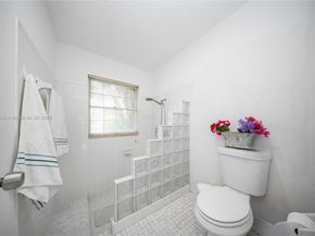 14823 SW 139th Ct, Miami FL 33186