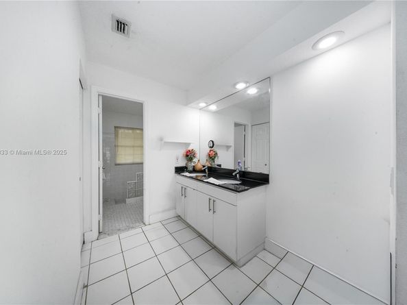 14823 SW 139th Ct, Miami FL 33186